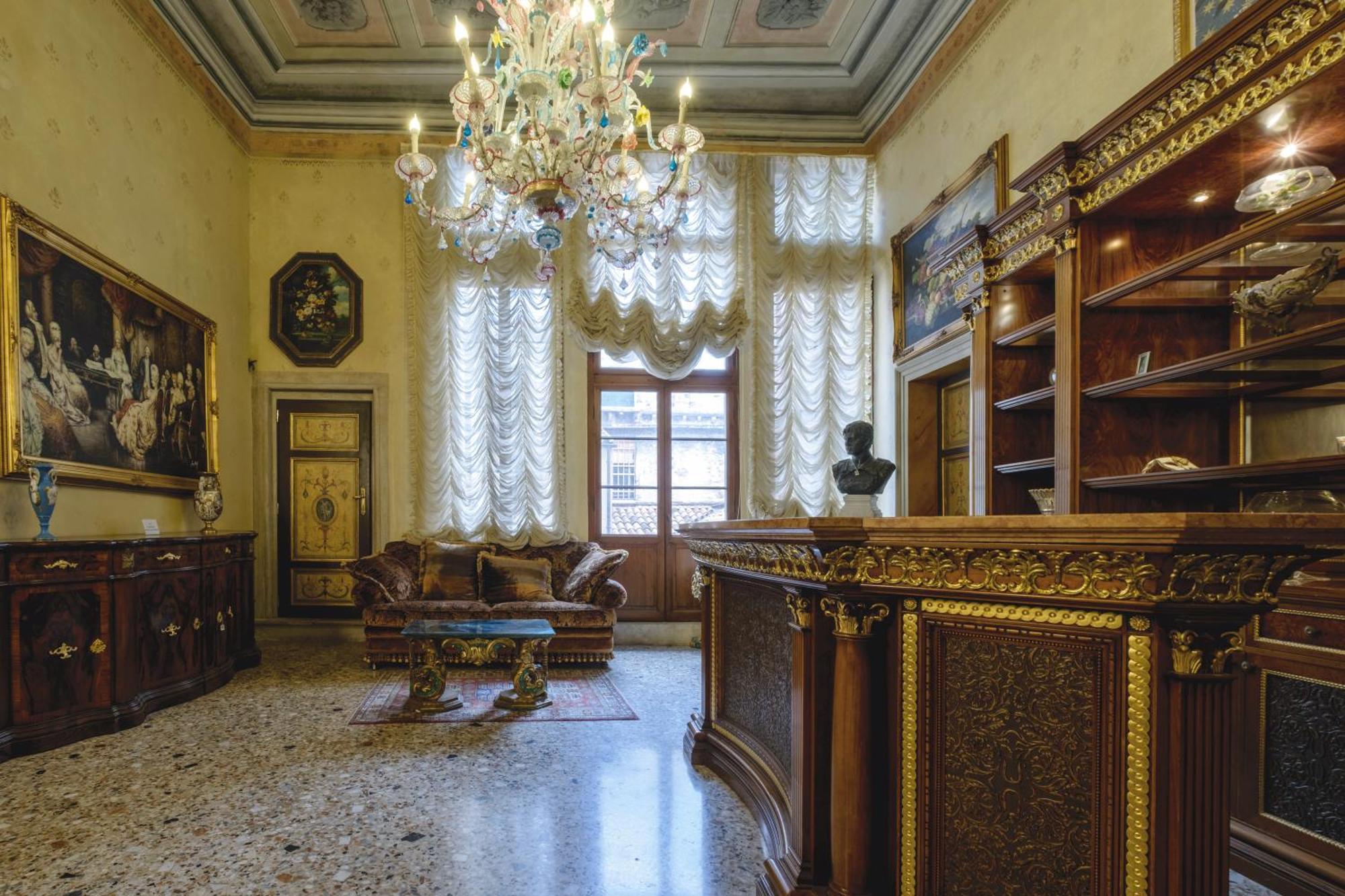 Palazzo Ca' Bernardo By Francesco Molon * Venetië