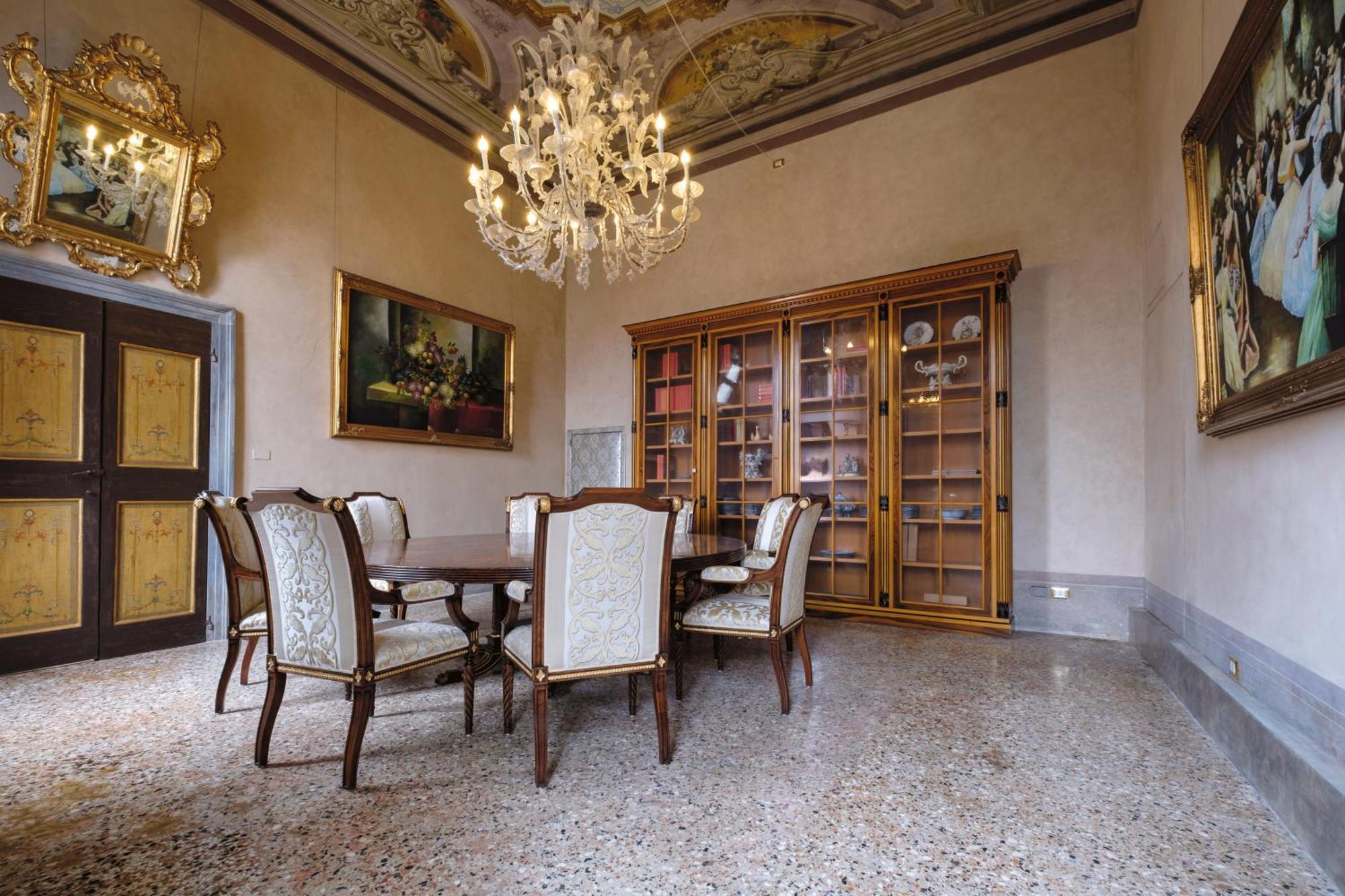Gasthuis Palazzo Ca' Bernardo By Francesco Molon *