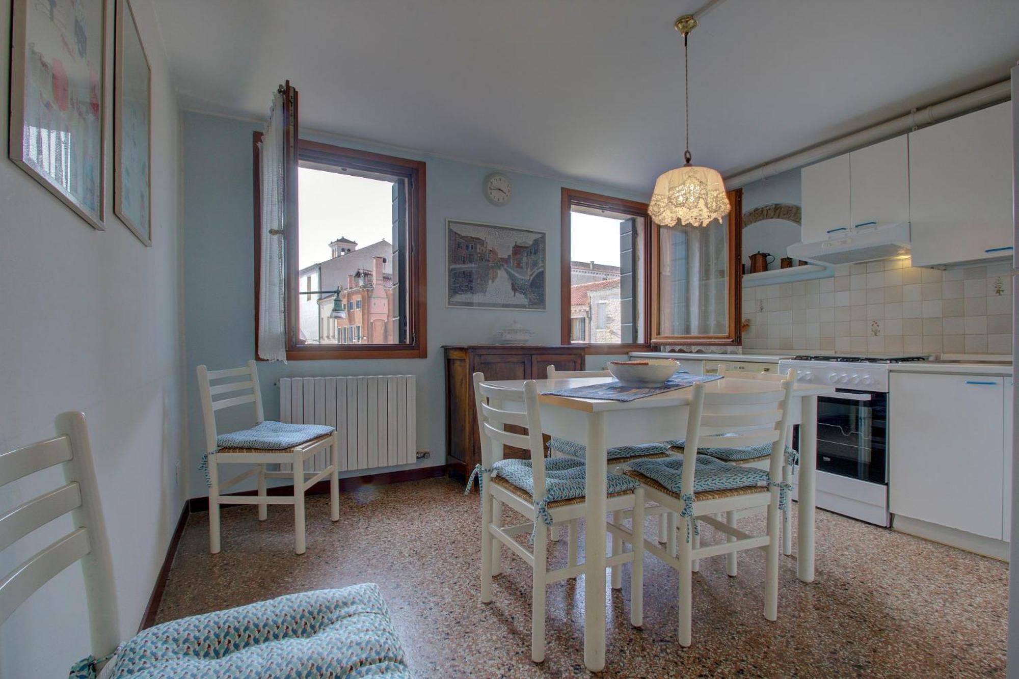 Apartment Cross-canal Set Venedig