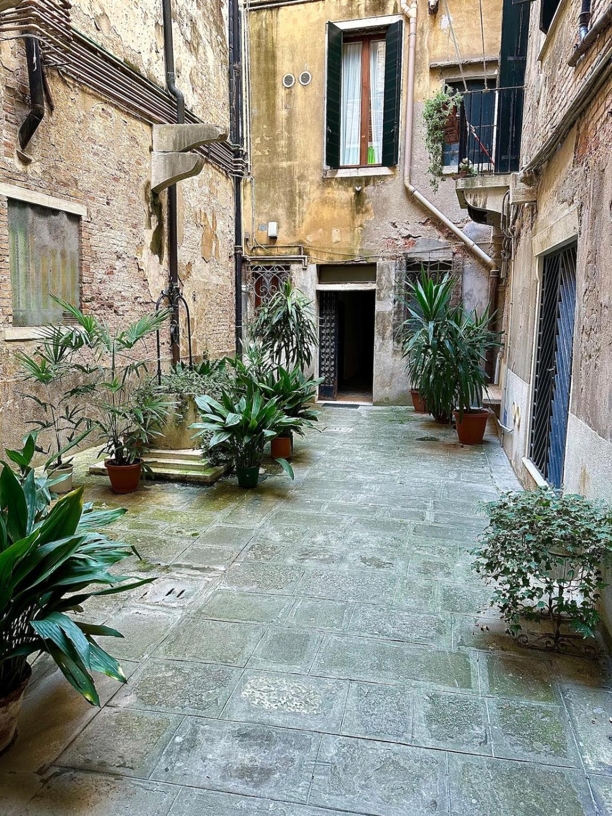 Appartement Campo San Polo Canal View *