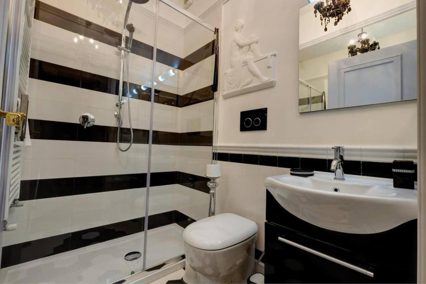 Campanile Canonica Design House *