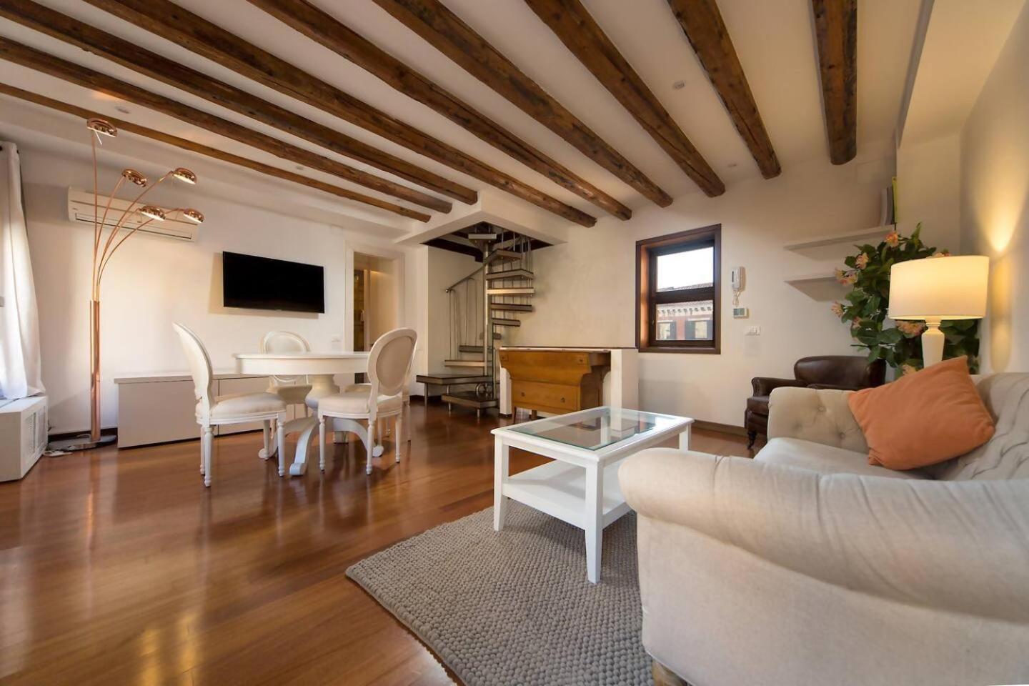 Terrazza Fenice Apartment