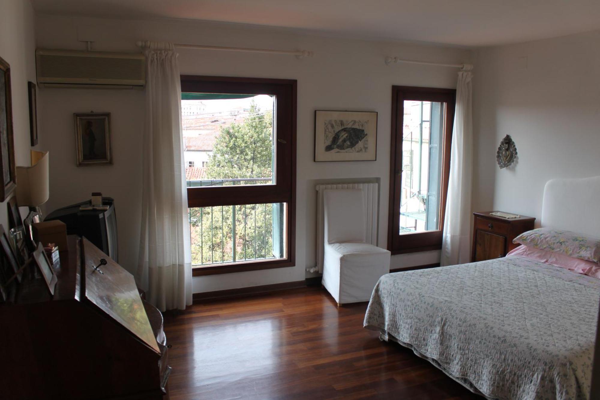 Mimi's Loft * Venice