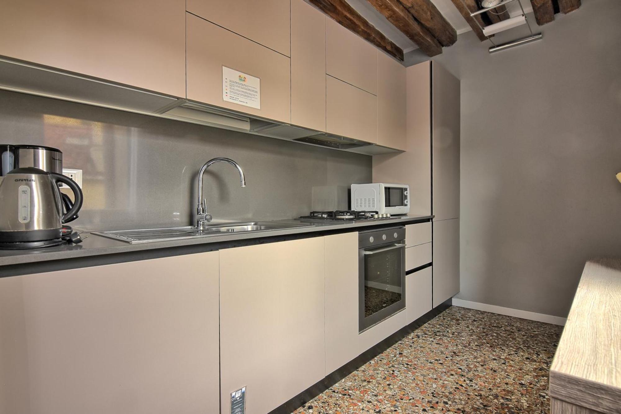Da Bruno Homes Apartment