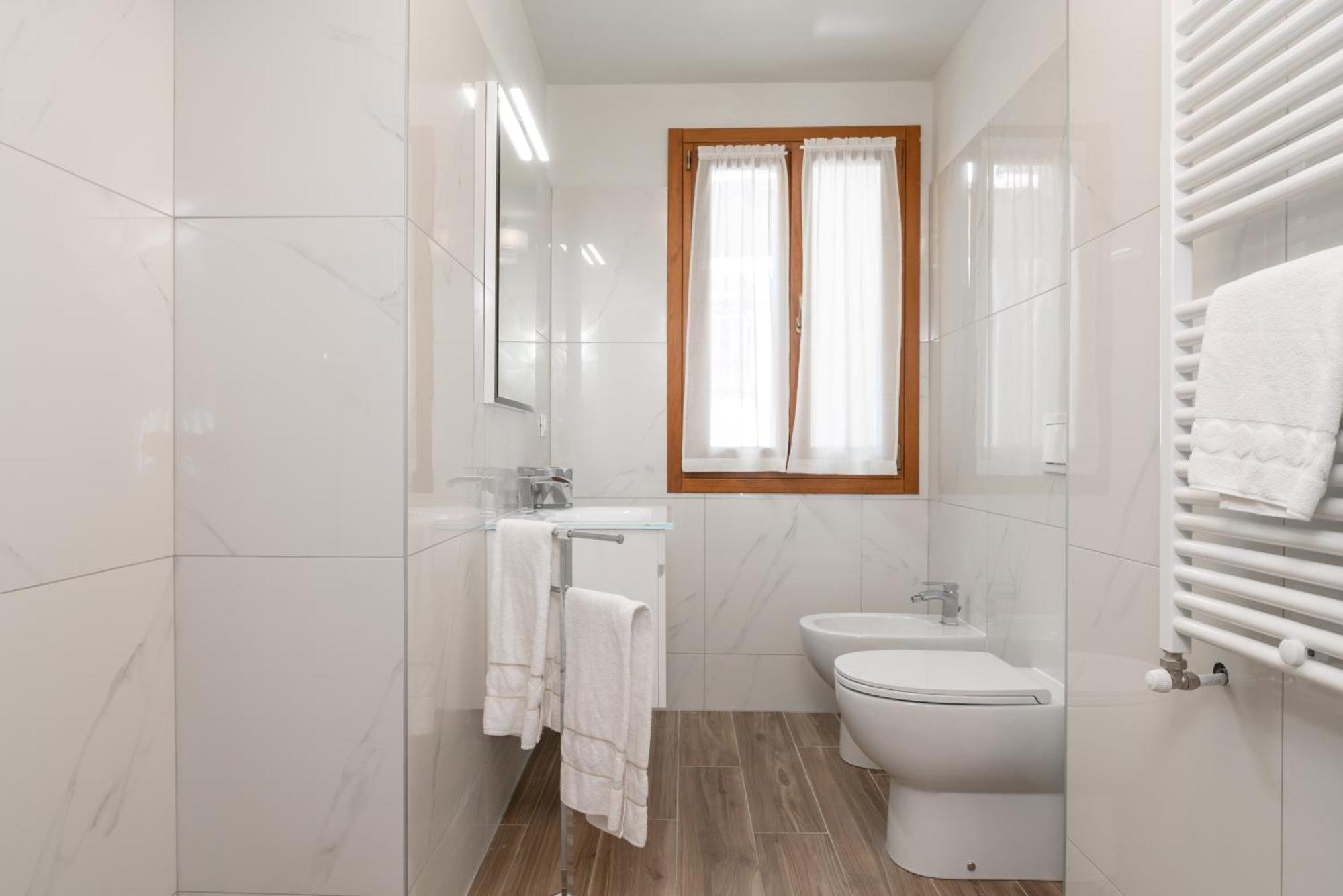 Grifoni Boutique Hotel *
