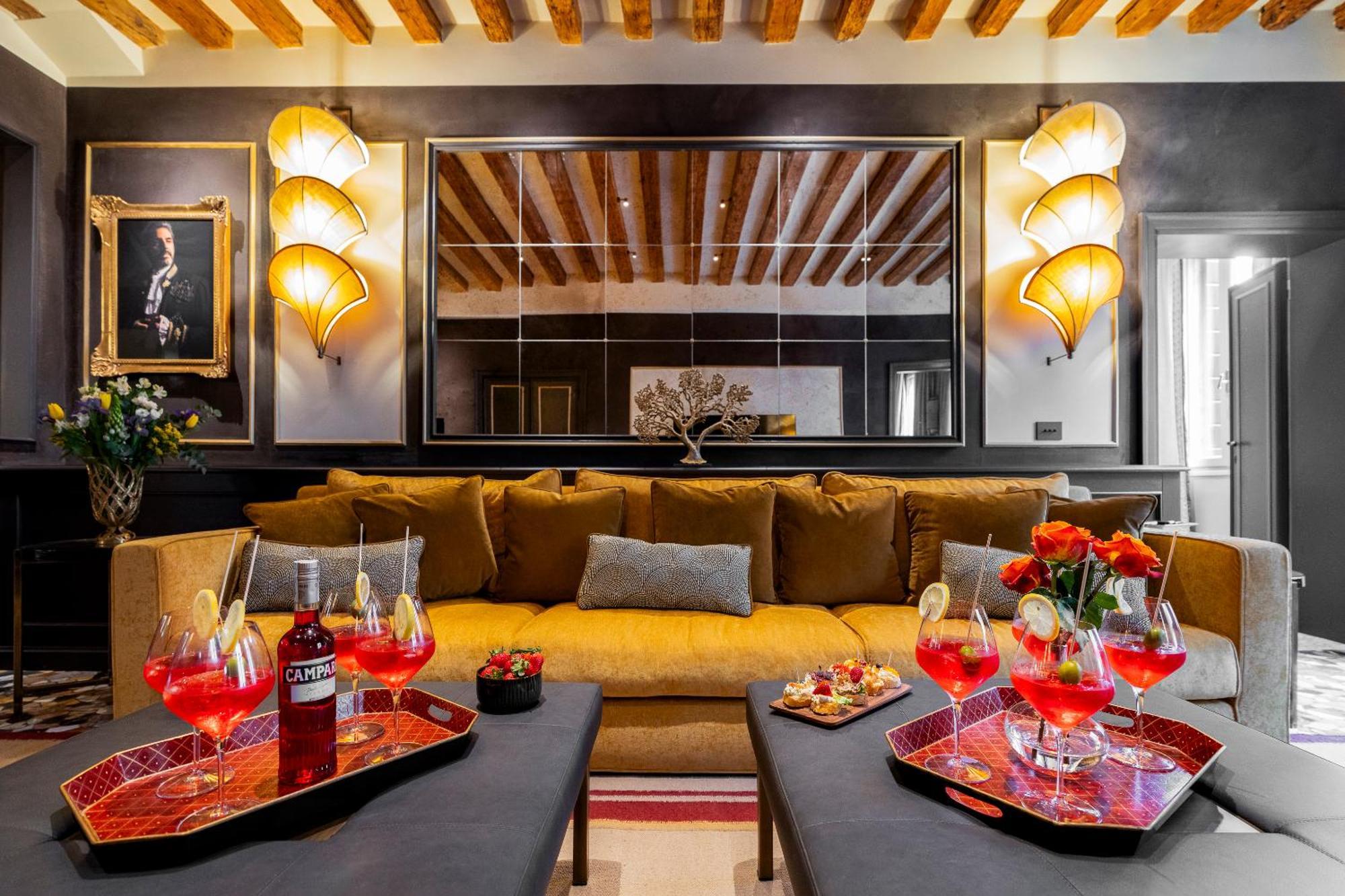 La Dimora Di Lady J Amazing Brandnew With 6 Luxury Bedrooms! *