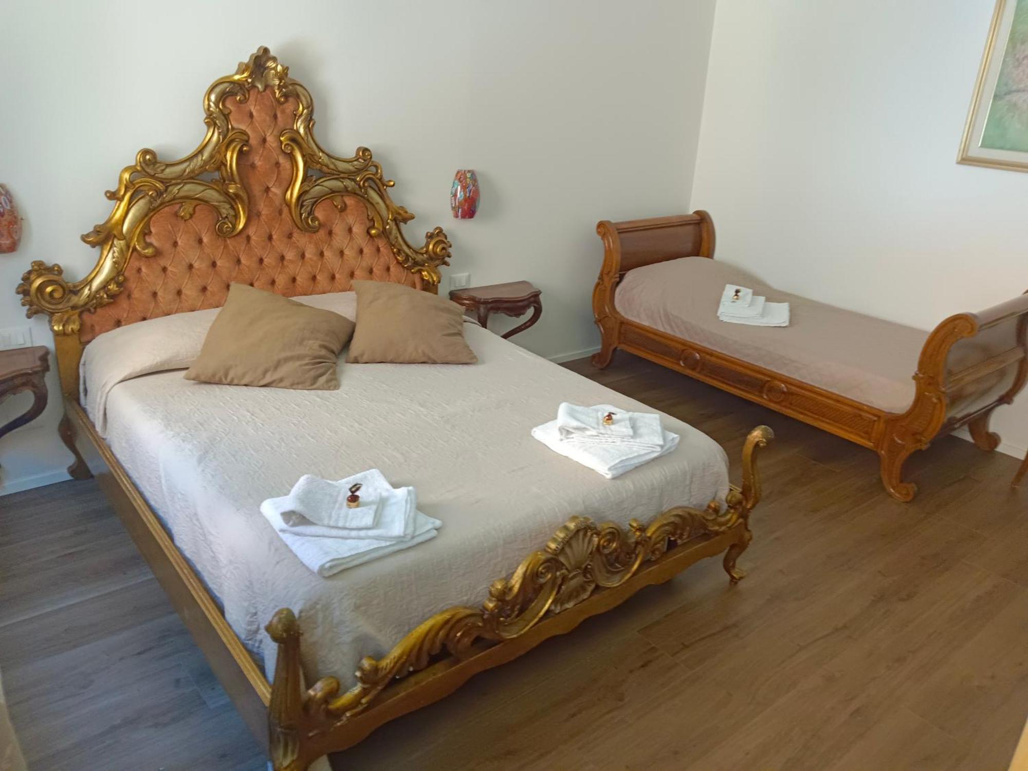 Sara S Luxury Five Minutes From Piazza San Marco * Venedig
