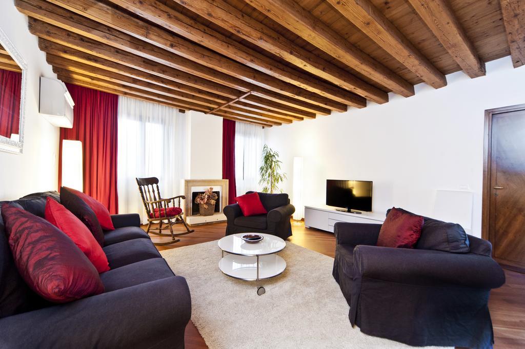 Apartment Elegant Terrace Near Piazza San Marco Last Floor No Lift *