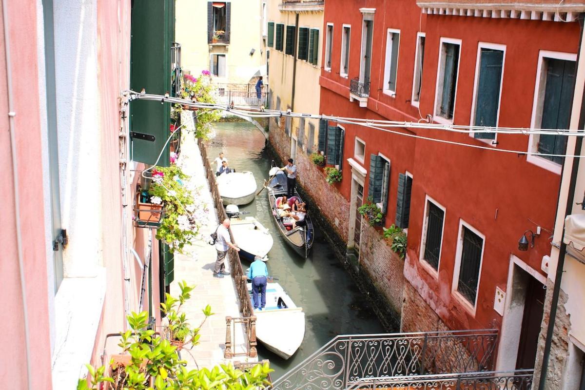 Charming Canal View San Marco Venise