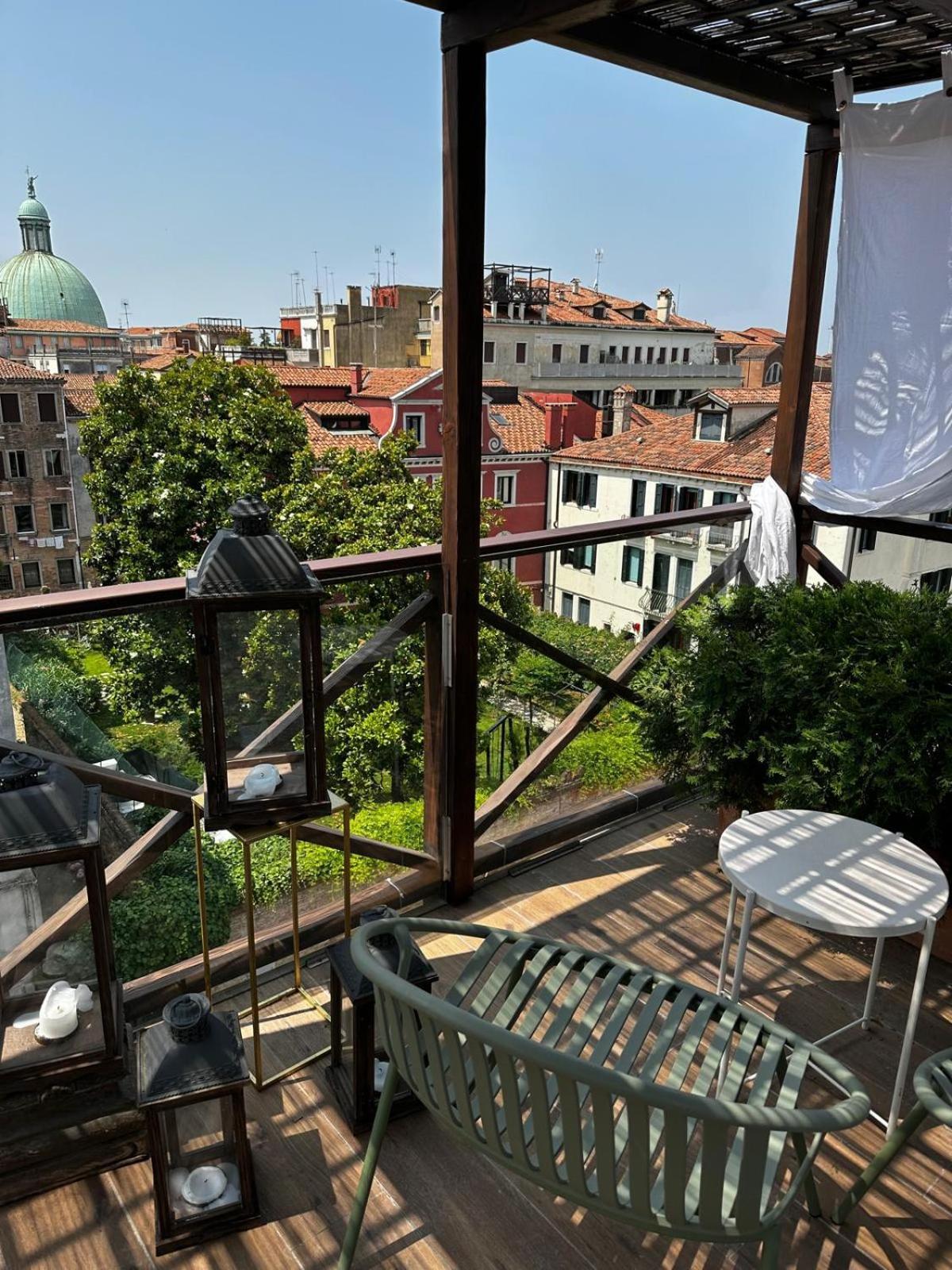 Ai Due Fanali Adults Only Venetië