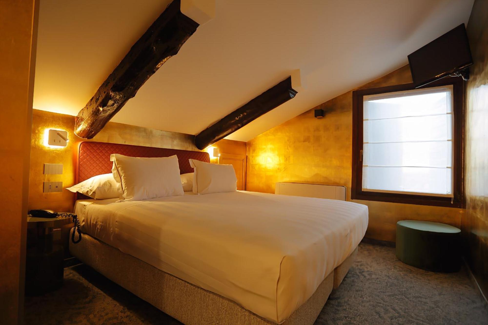 Ai Due Fanali Adults Only Venetië