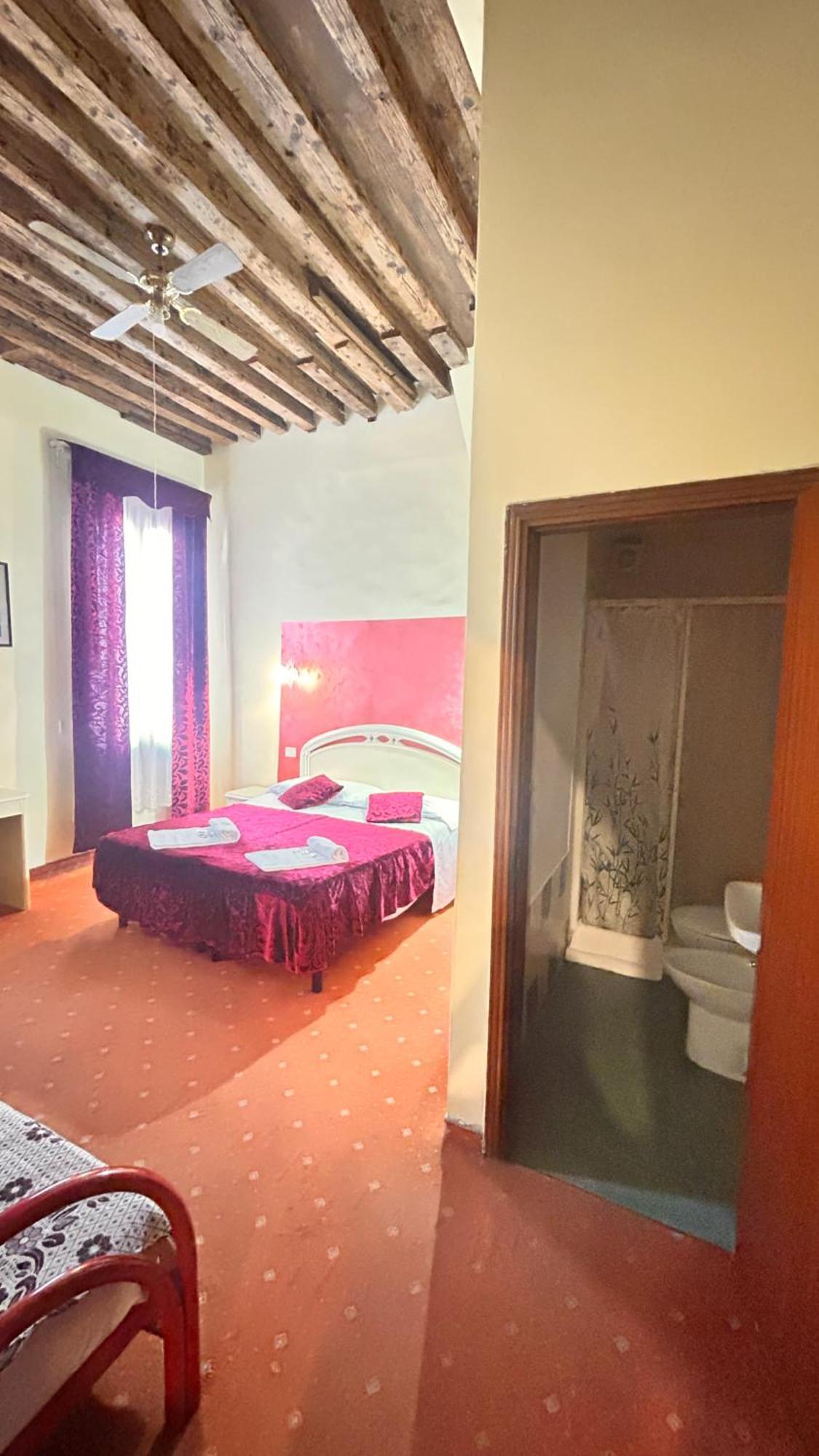 Casa Lin Affittacamere *