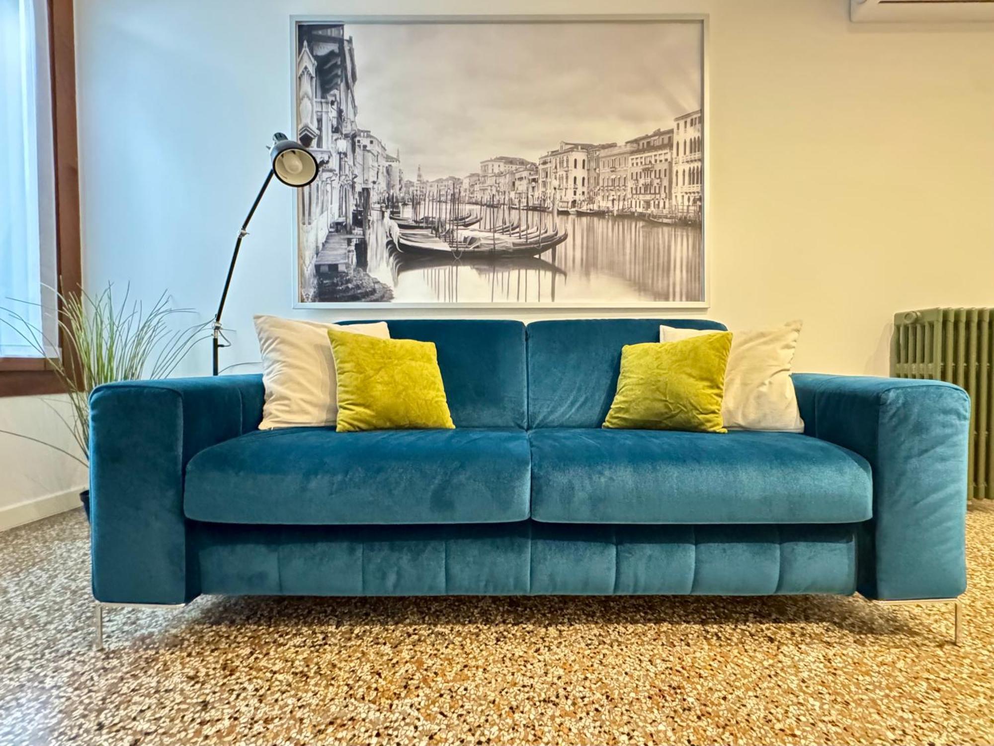 Apartment San Marco Luxury Steps From St Marks Venice