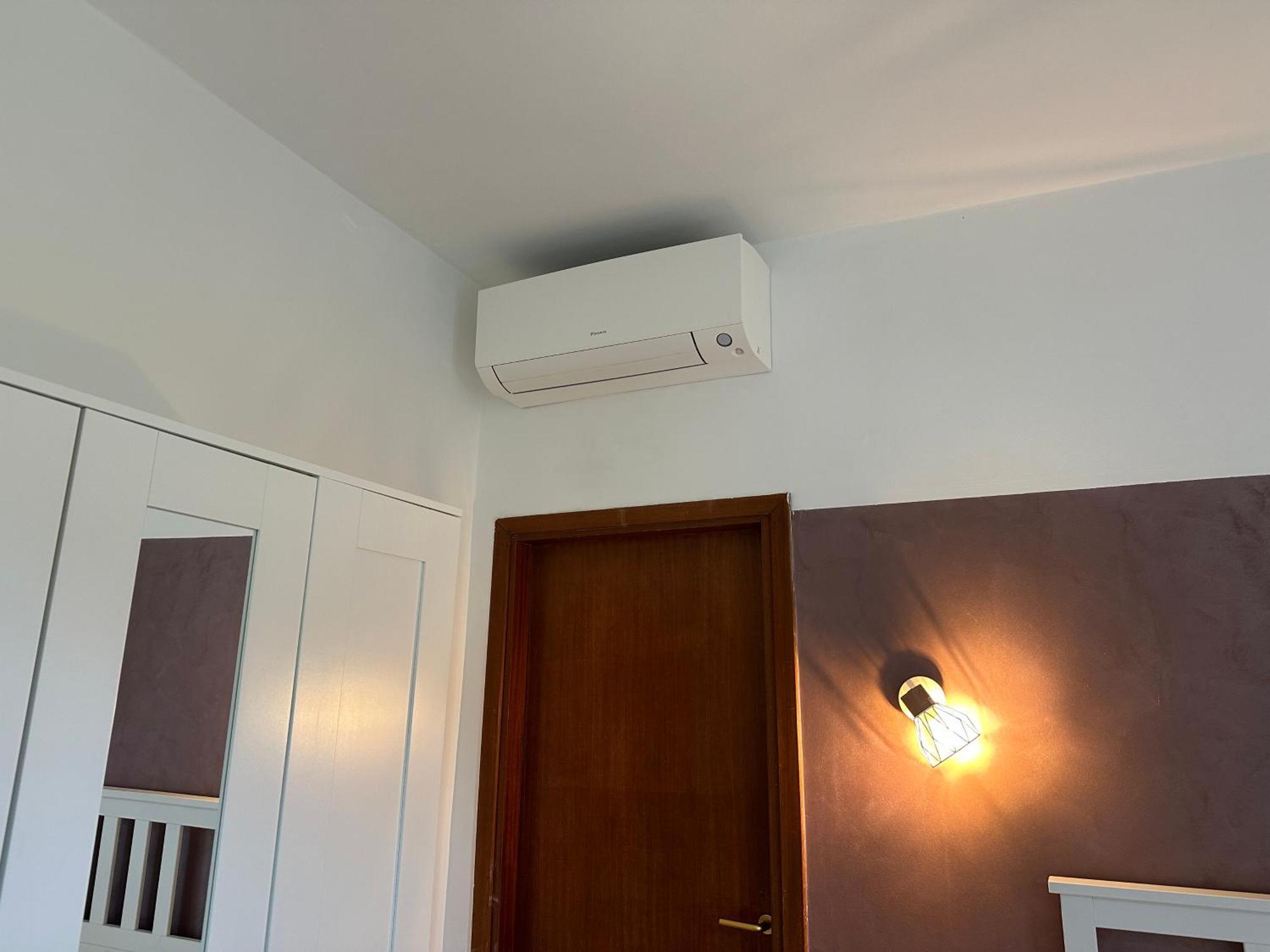 Venice Rooms *
