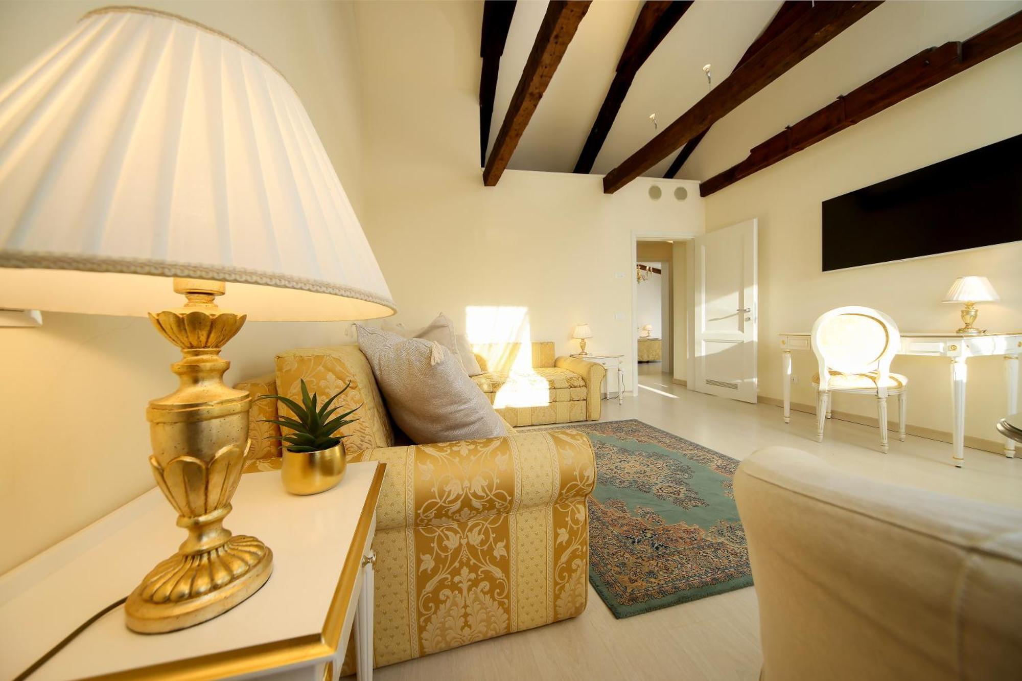 House 5286 Venice