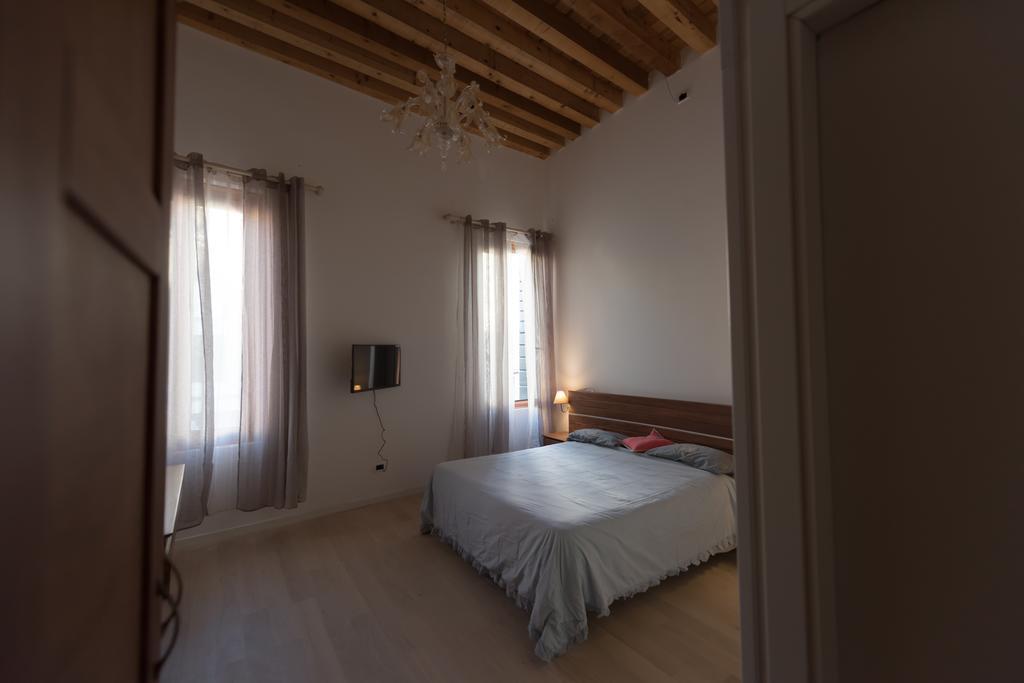 Couette-café Maria 3536 Venise