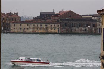 Apartments Venice