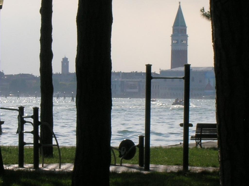 Biennale * Venetië