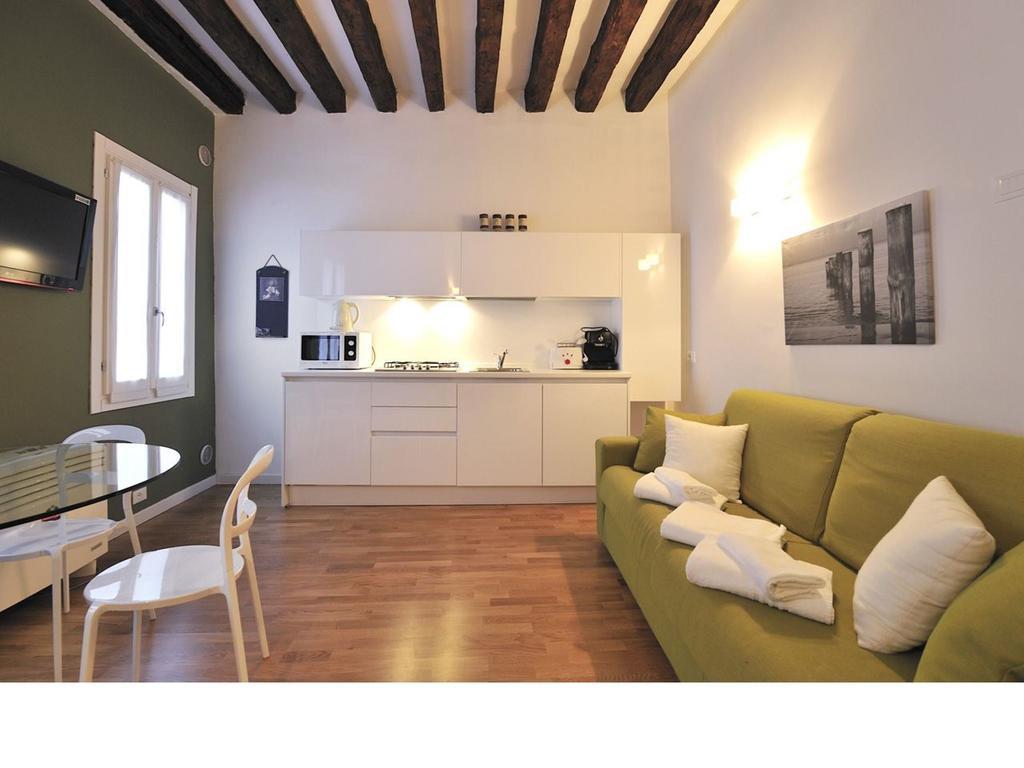 Ss Giovanni E Paolo Apartment *
