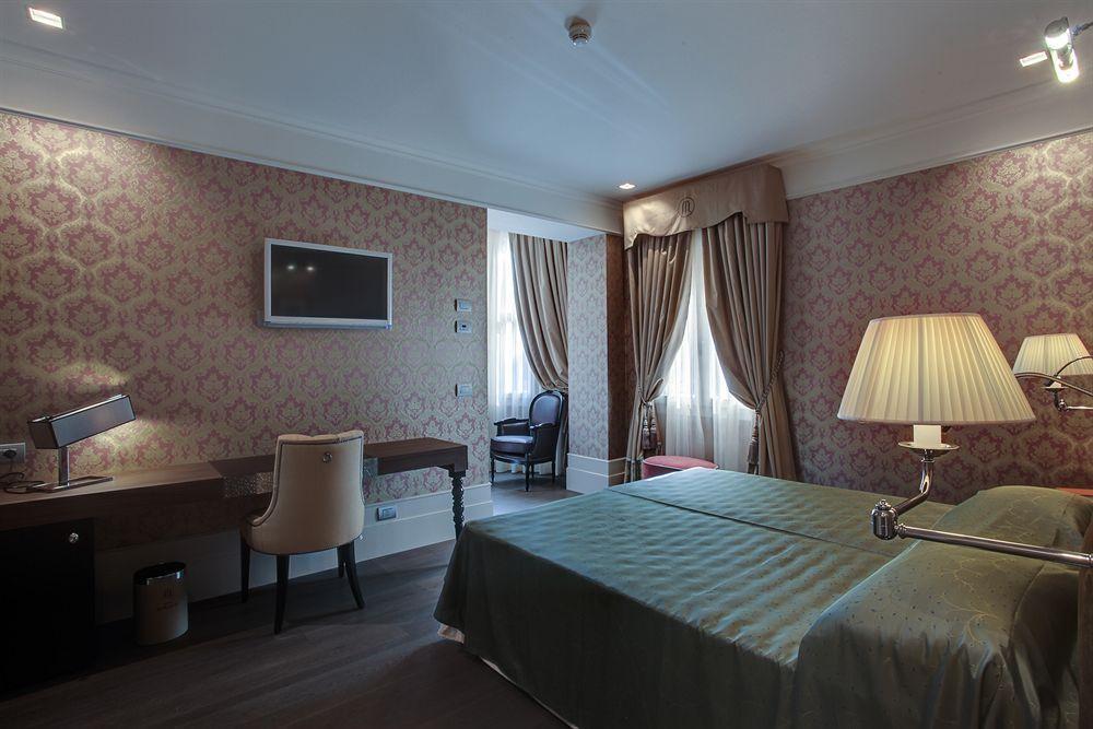 Moresco Hotel