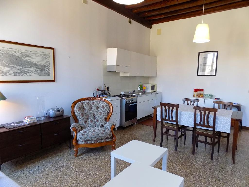 Apartment San Trovaso *