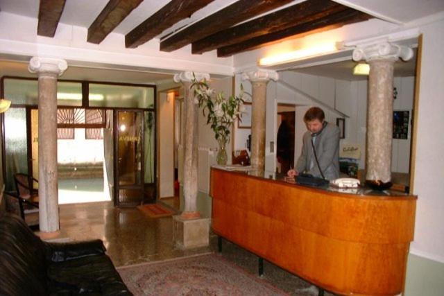 Hotel Caneva Venice