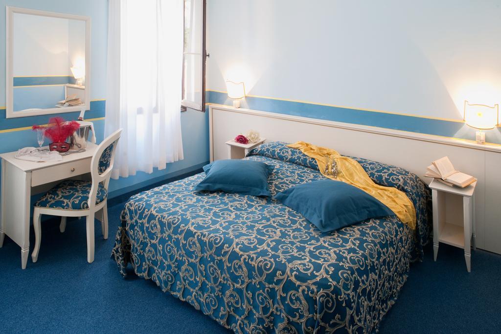 Hotel Ih Salute Palace (adults Only) 3*