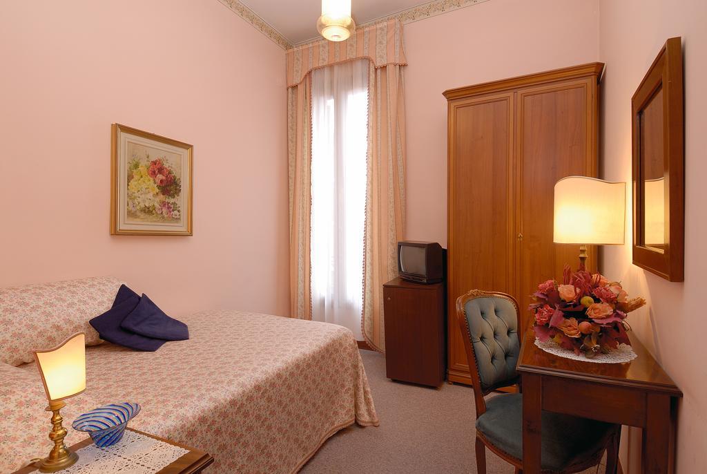 Hotel De L'alboro 3*