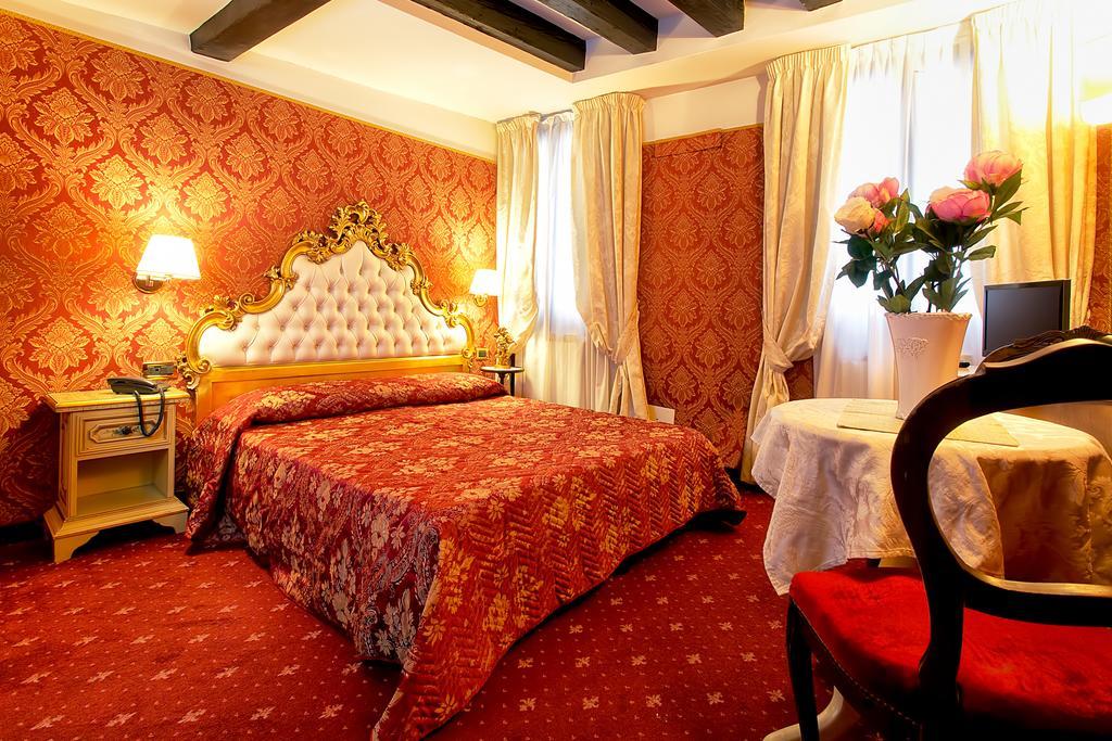 Bed & Breakfast Ca' Della Loggia Venetië