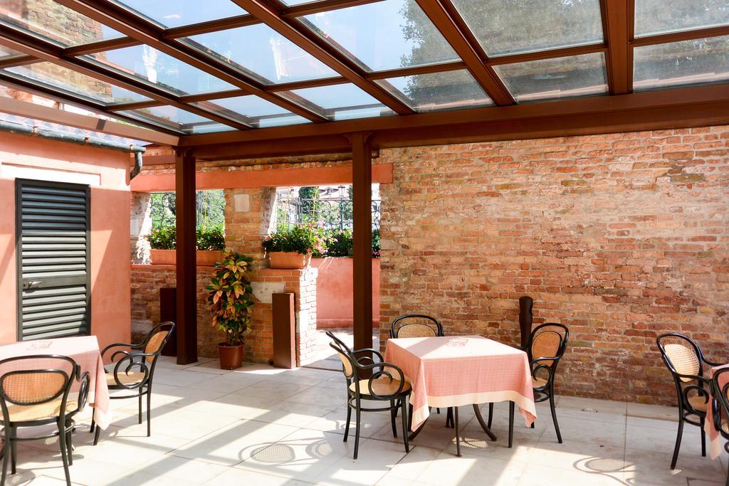 Hotel Santa Chiara