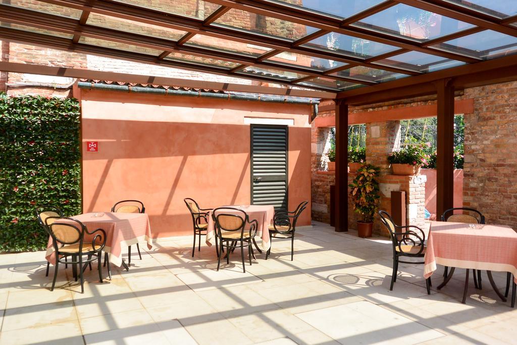 Hotel Santa Chiara Venetië