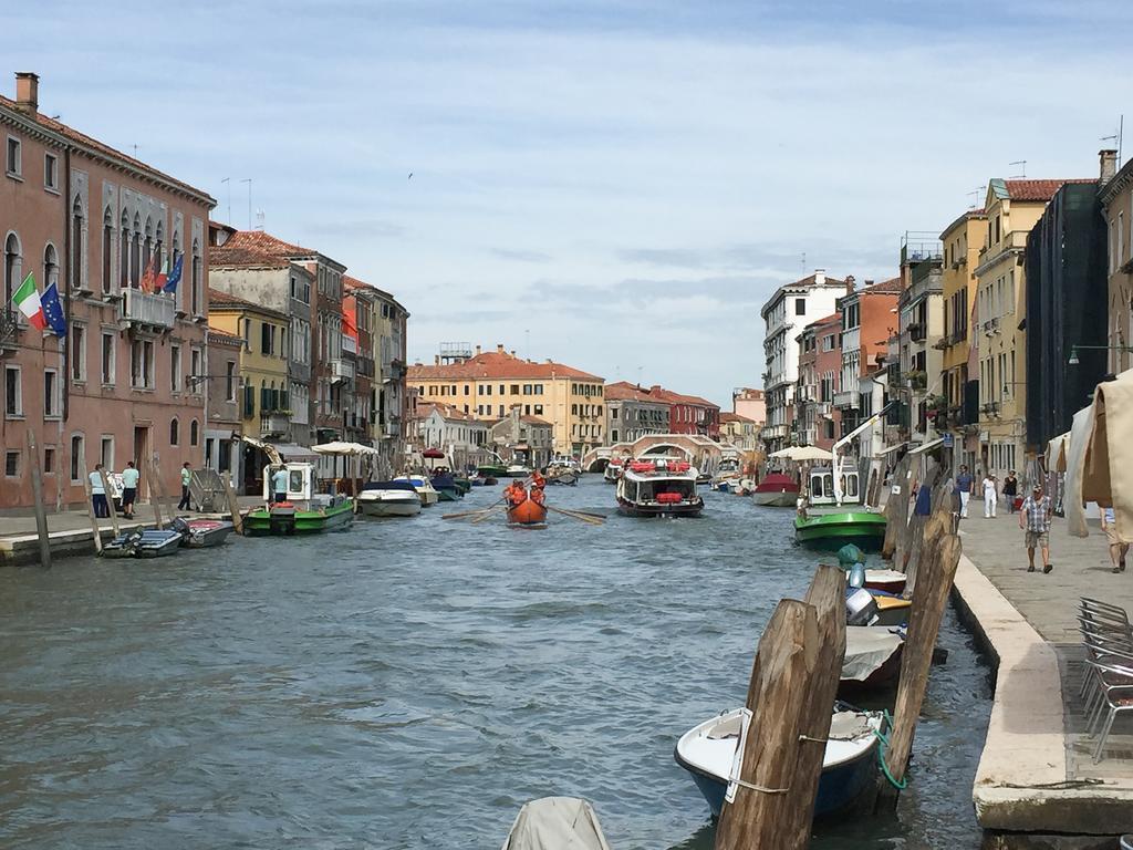 Apartment Ca Farnese Venedig