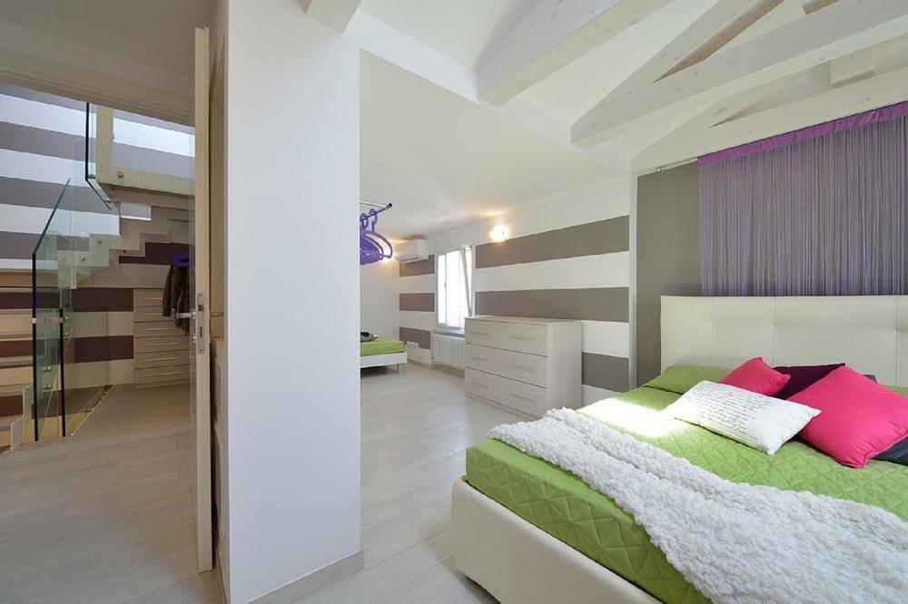 Supreme Hotel