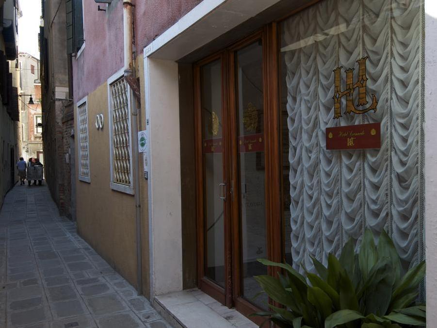 Leonardo Hotel