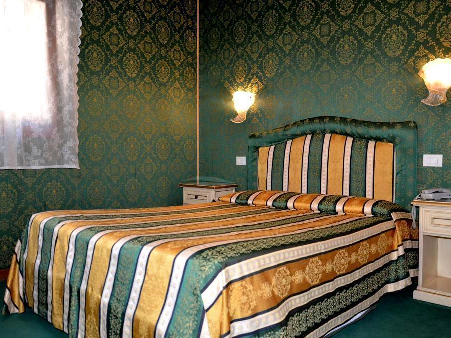 Residenza La Campana 3*