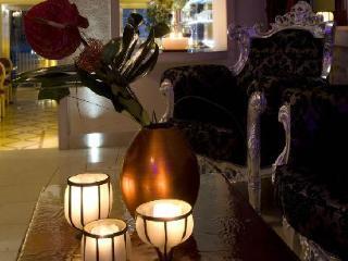Alcyone Hotel 3*