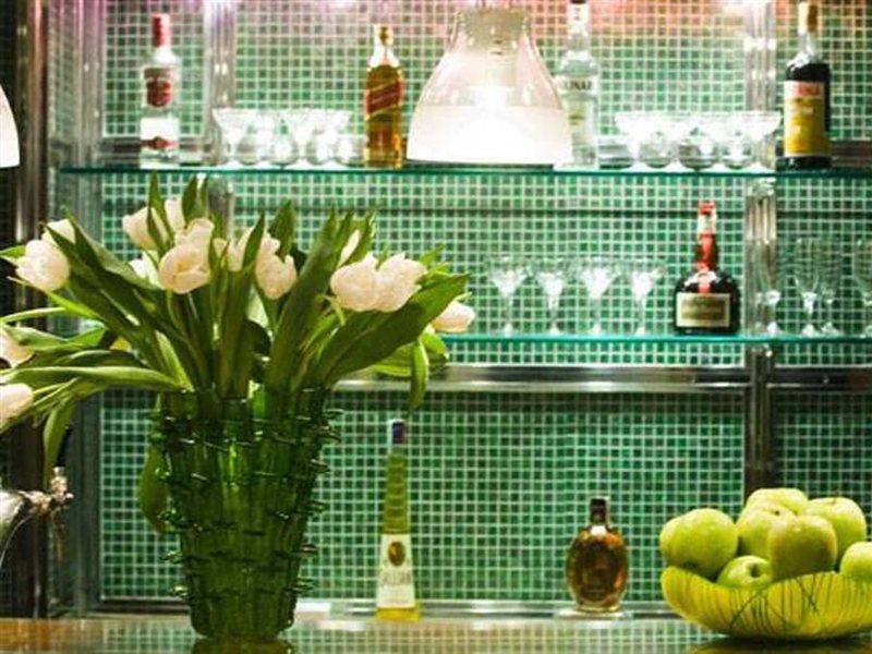 Hotel Ambassador Tre Rose 3*