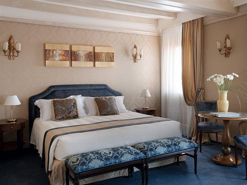 Hotel Londra Palace