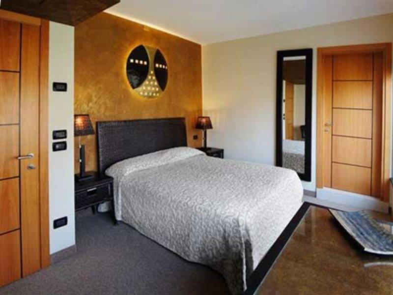 Guest house Feel Airport Venice