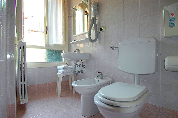 Hotel Rosa 2*