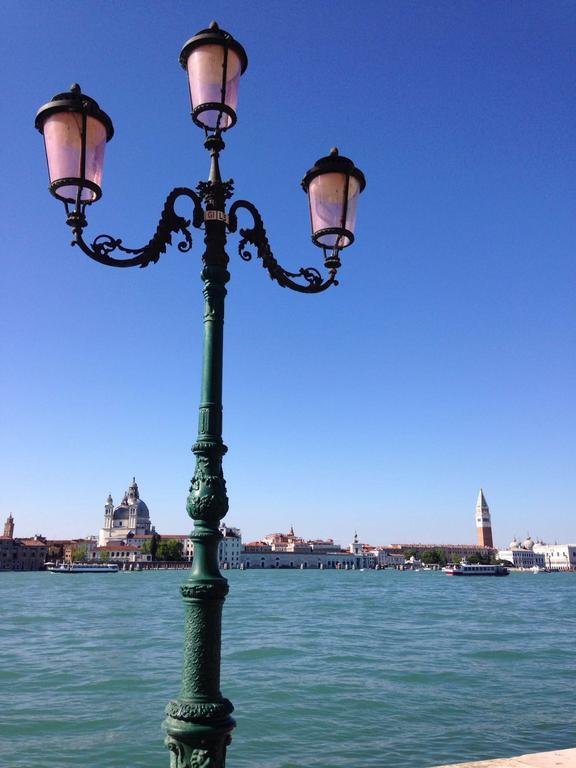 Venetian Mood: Secret Garden Appartamento