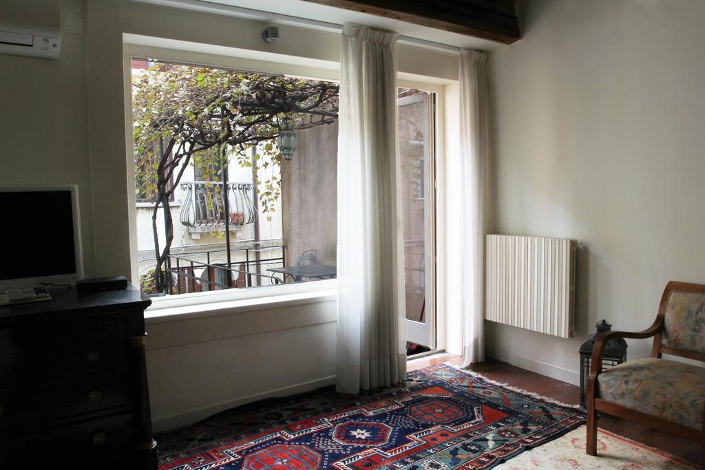 Sarai Venedig