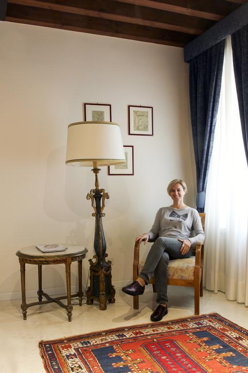 Sarai * Venedig