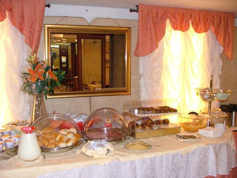 Hotel Ambassador Tre Rose Venise