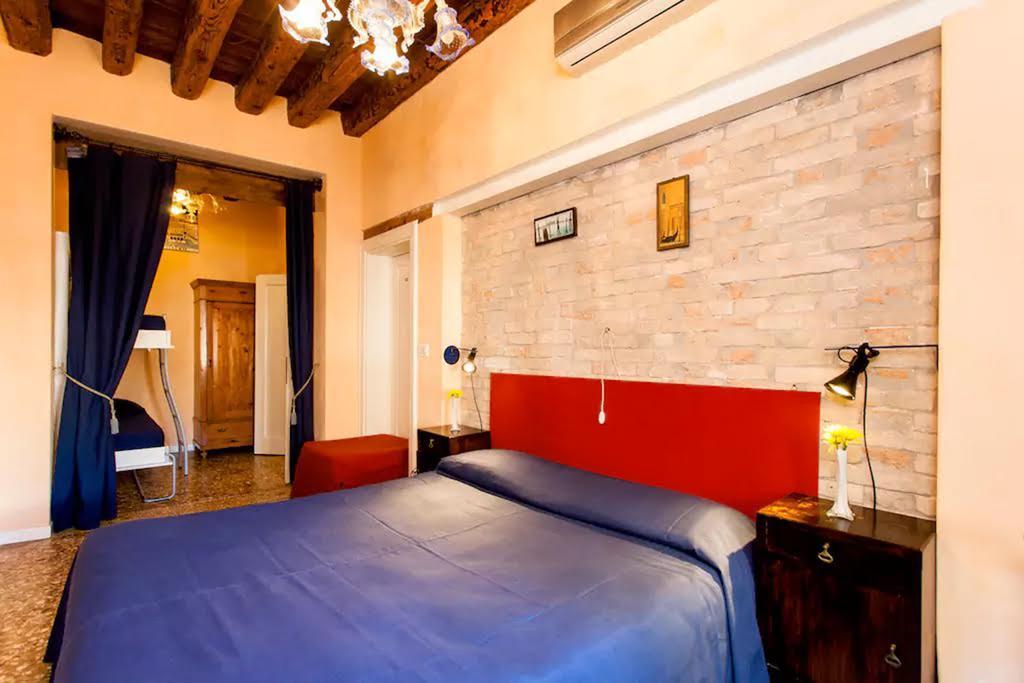 Ca Tornielli Apartment