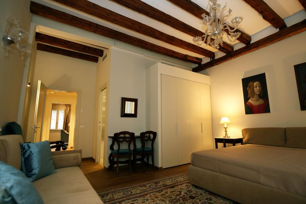 Apartment Le Conterie Blu E Rosse Venice