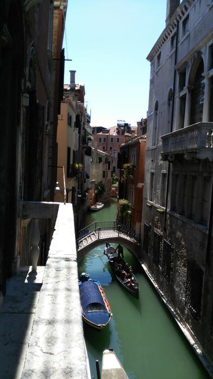 Appartement Balcone Sul Canale Venetië
