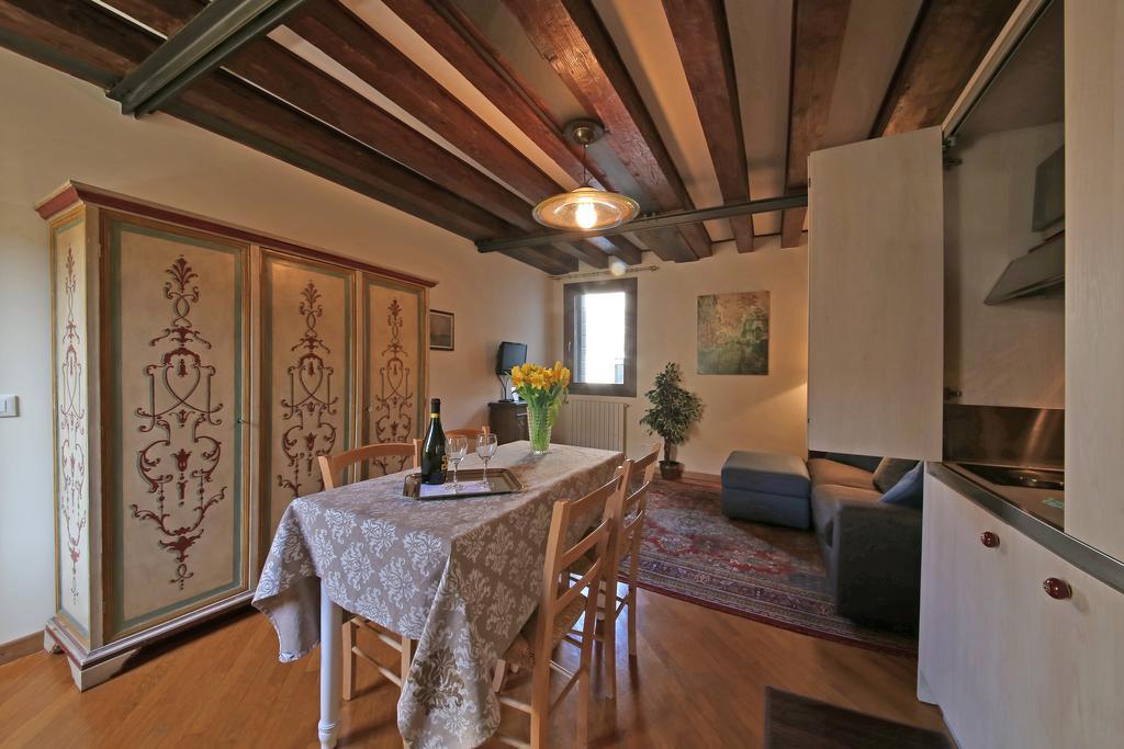 Palazzo Foscarini .