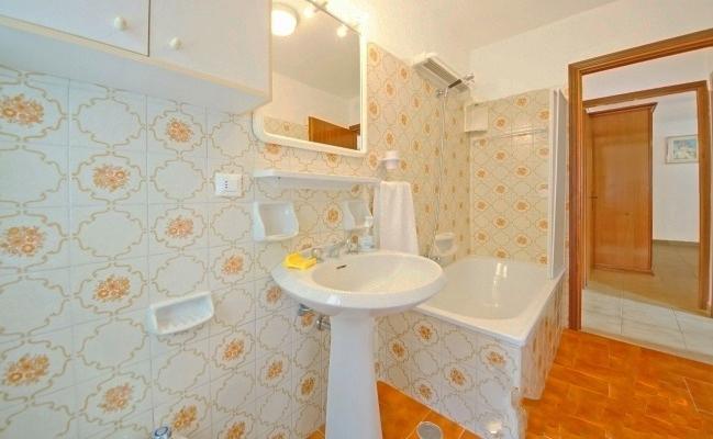 Vacanze Casadueottanta Loc-13704 Ferienhaus