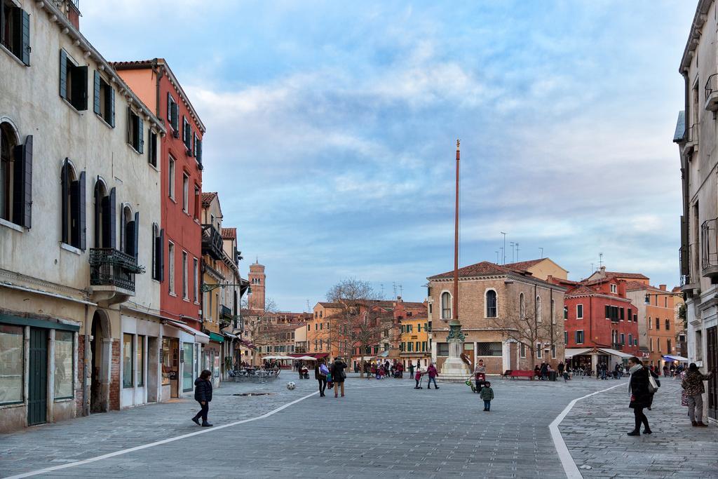 Mioni * Venise